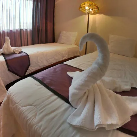 Incognito Aparthotel 2*