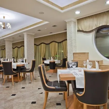 Incognito Aparthotel Pomorie
