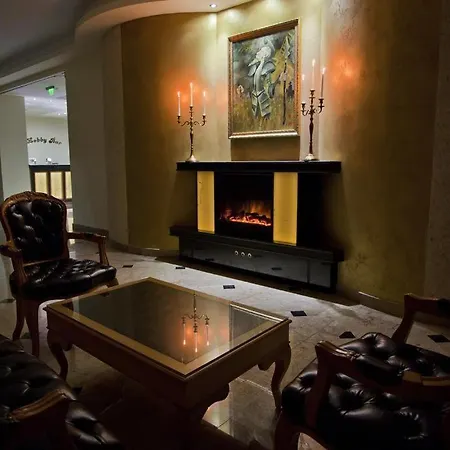 Incognito Aparthotel 2*